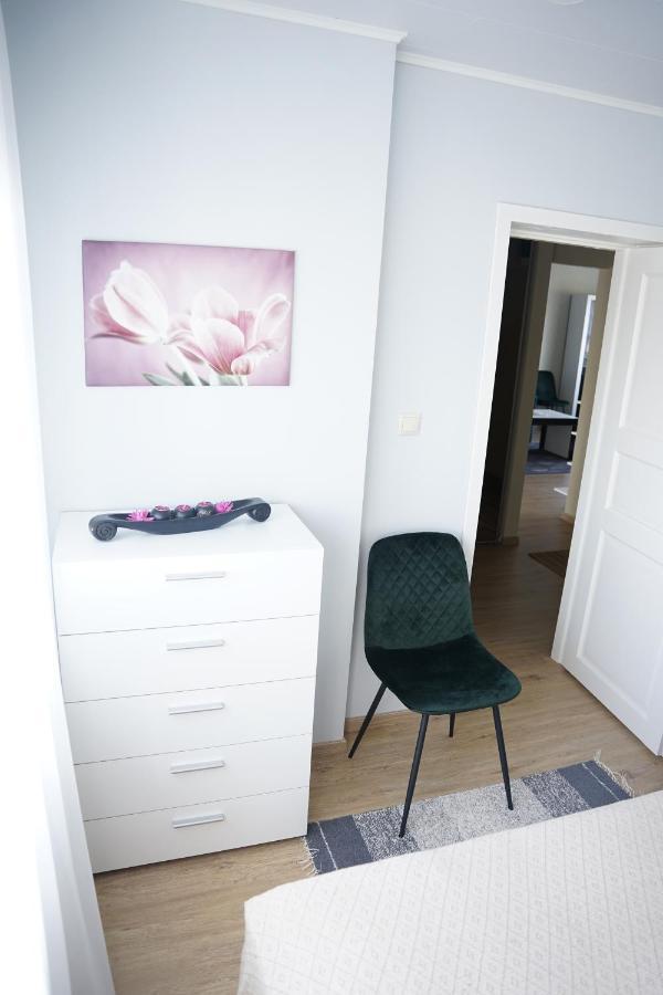 Liivaoja Apartment Kärdla Esterno foto